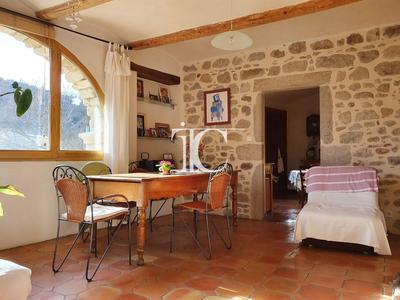 Maison de village - 264 m² - 8 pièces