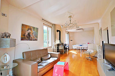 Maison - 196 m² - 7 pièces