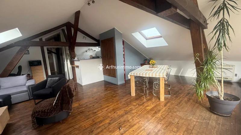 Appartement - 81 m² - 5 pièces