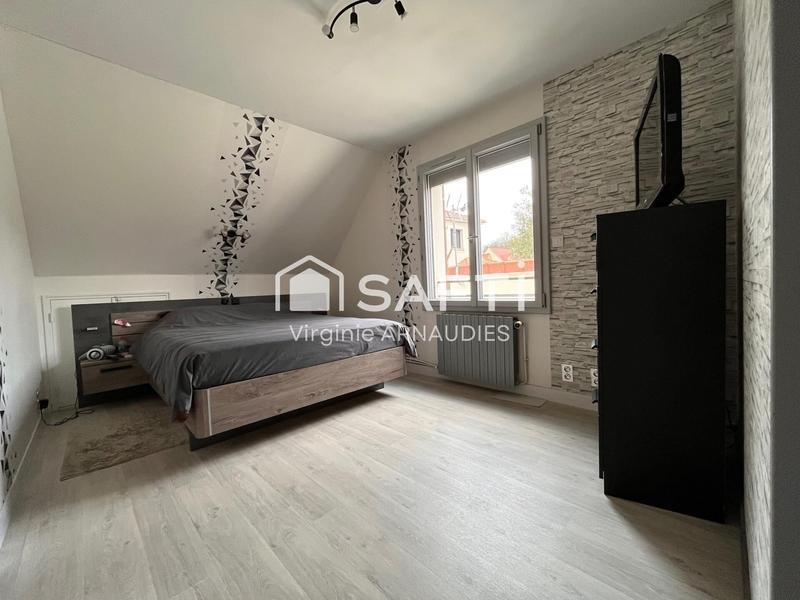 Maison - 143 m² - 8 pièces