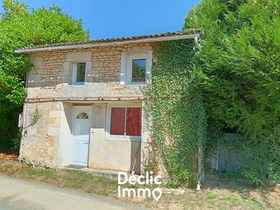 Maison en pierre - 75 m² - 3 pièces