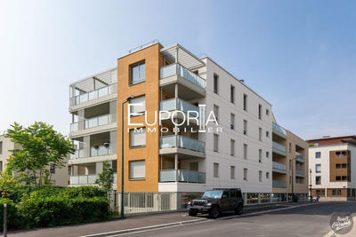 Appartement - 89 m² - 4 pièces