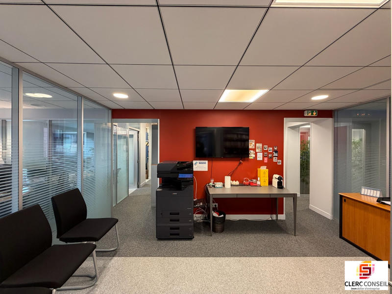 Local commercial - 210 m²