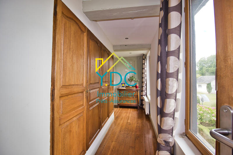 Maison - 183 m² - 7 pièces