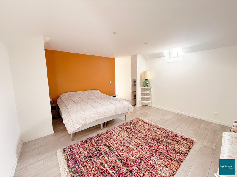 Maison - 166 m² - 7 pièces