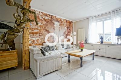 Maison de ville - 232 m² - 8 pièces