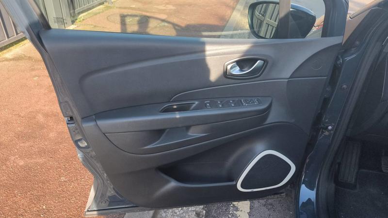 Renault Captur 1.2 TCe 120 Zen