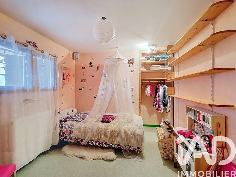 Maison - 190 m² - 9 pièces