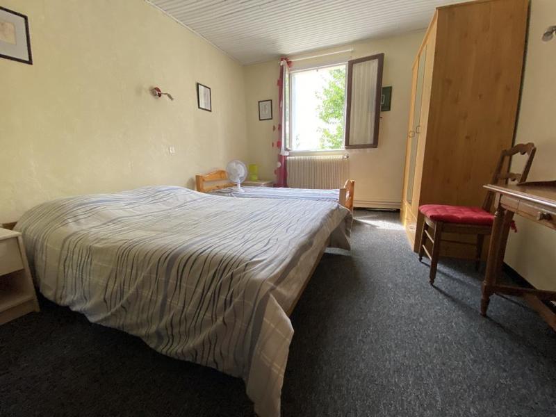 Maison - 334 m² - 13 pièces