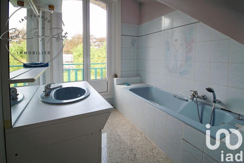 Maison - 350 m² - 12 pièces