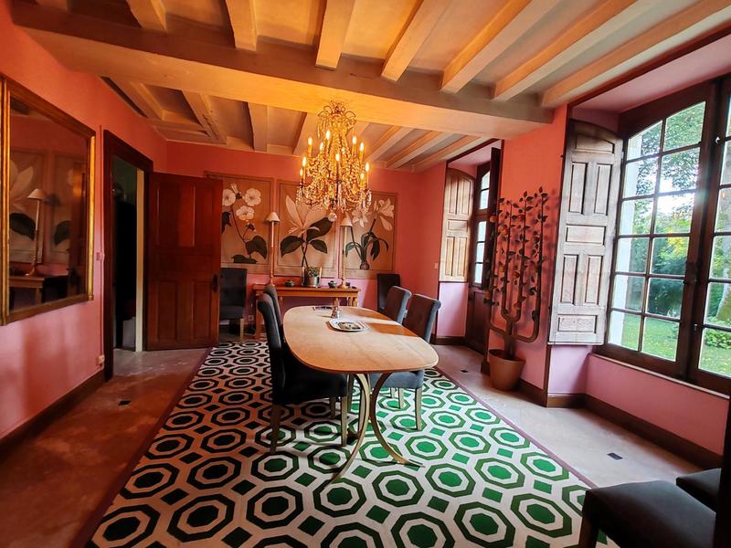 Maison - 422 m² - 10 pièces