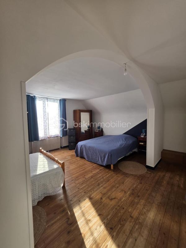 Maison - 190 m² - 6 pièces