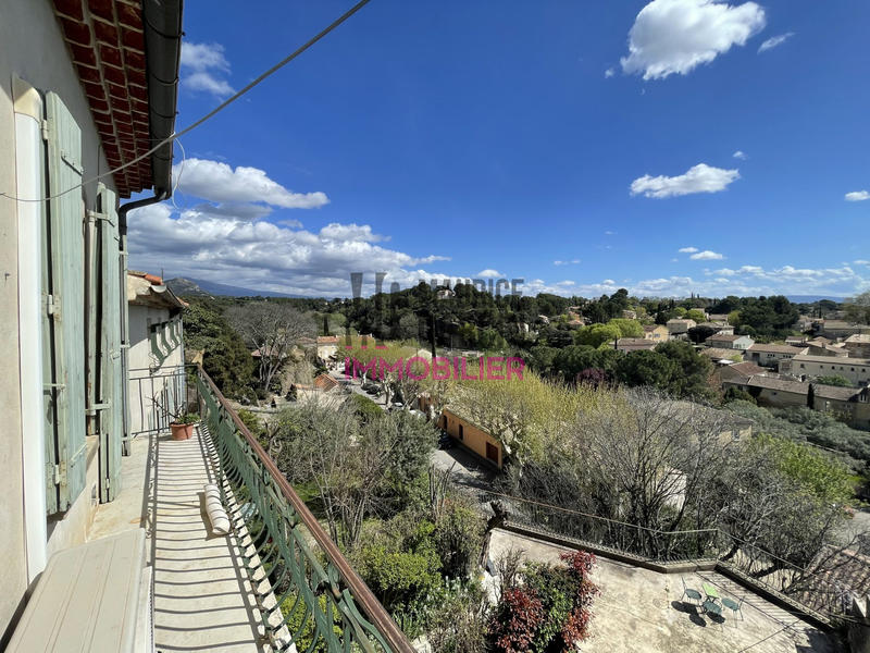 Appartement - 85 m² - 3 pièces