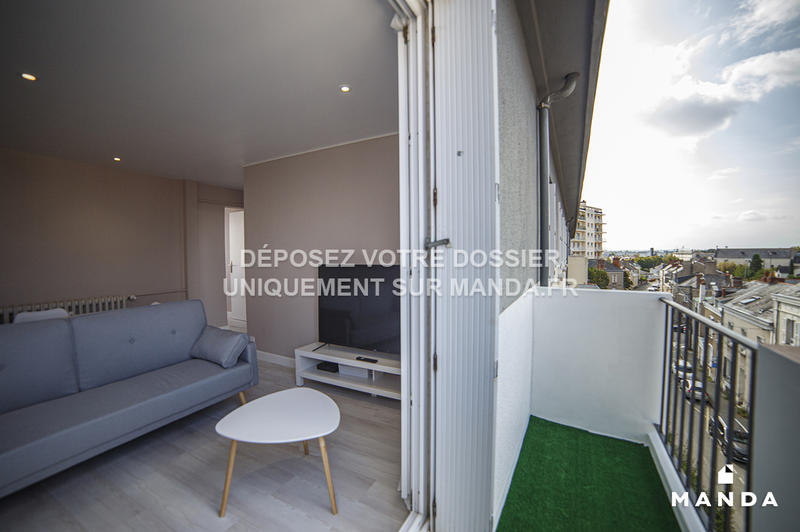 Chambre - 10 m² - 5 pièces