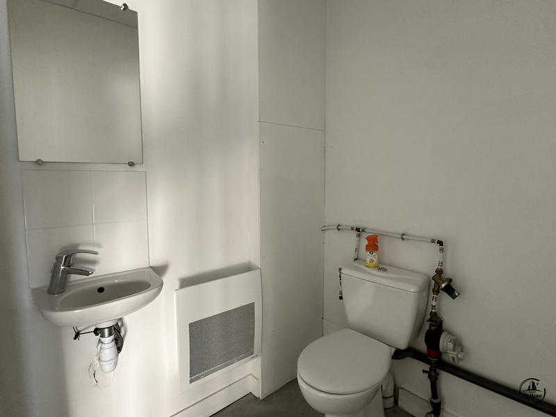 Local d'activités - 60 m²