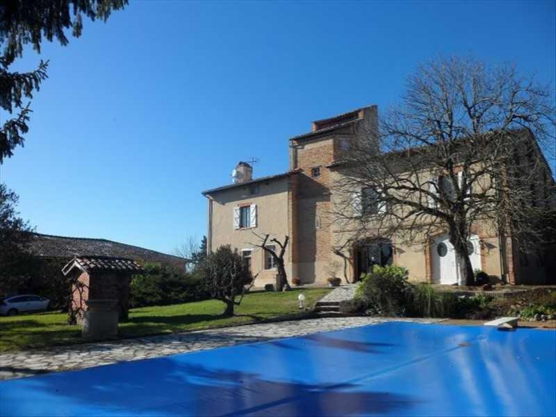 Maison - 450 m² - 11 pièces