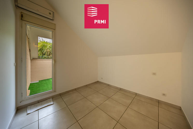 Maison - 220 m² - 5 pièces