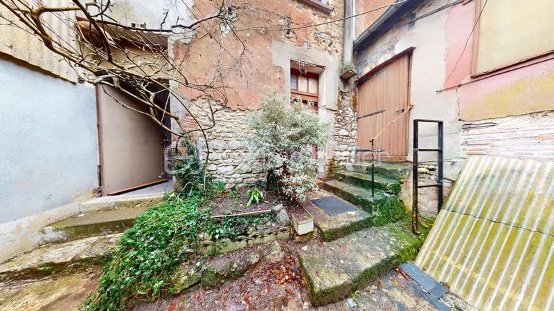 Maison - 200 m² - 4 pièces