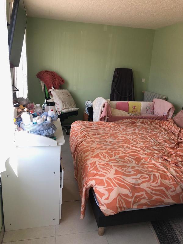 Local commercial - 1 050 m² - 9 pièces