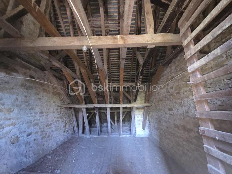 Immeuble - 1 500 m² - 37 pièces