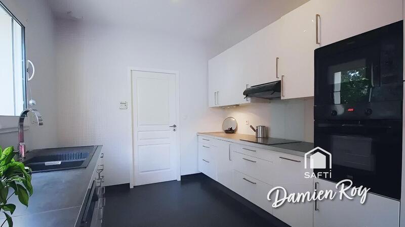 Maison - 159 m² - 6 pièces