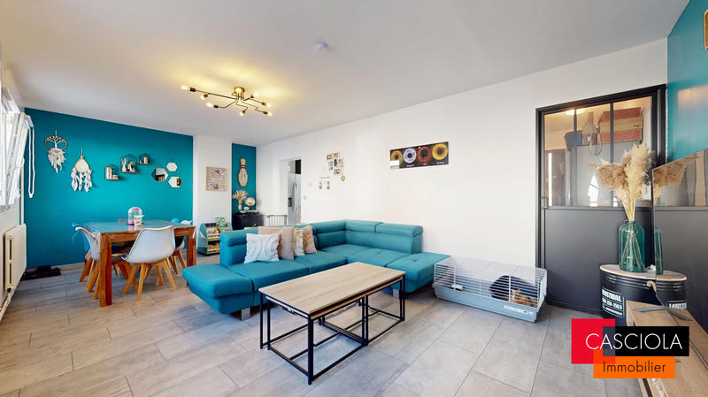 Maison - 85 m² - 4 pièces