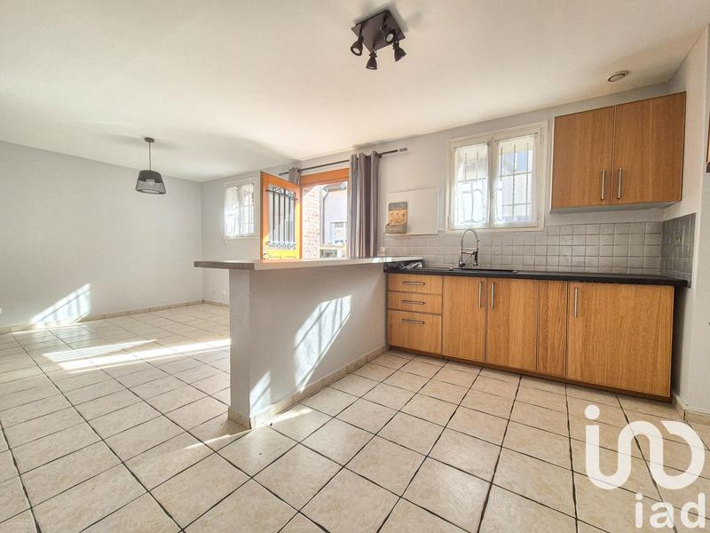 Maison - 98 m² - 5 pièces