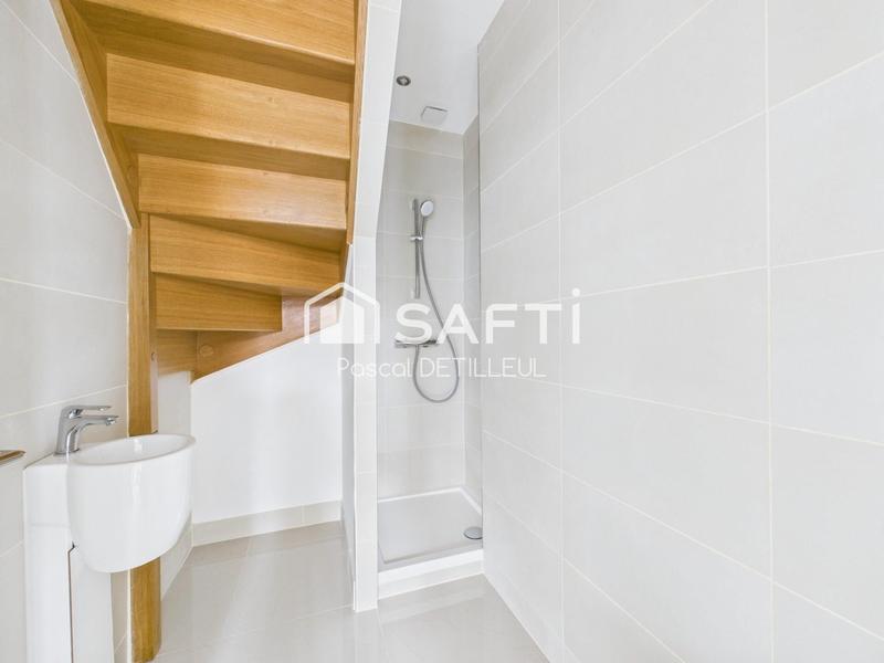 Maison - 177 m² - 6 pièces