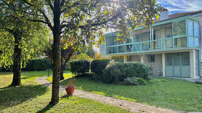 Maison - 162 m² - 5 pièces