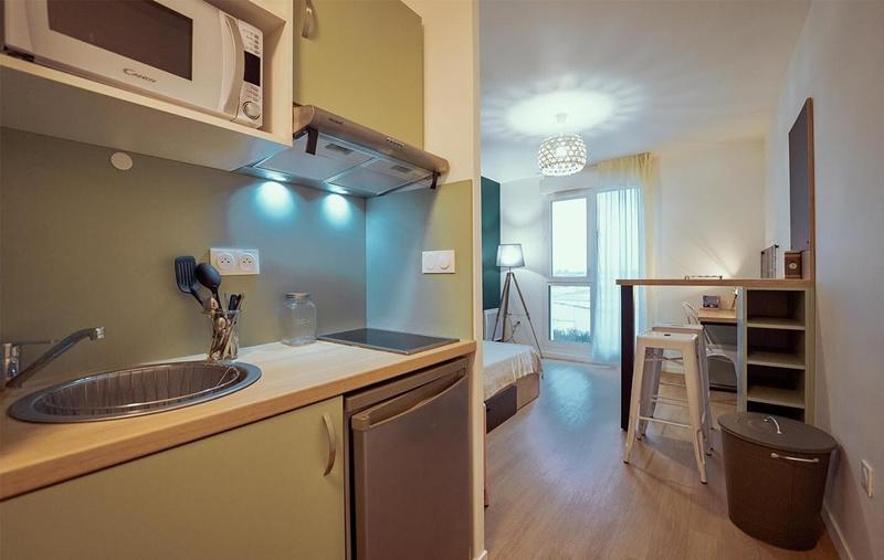 Chambre - 13 m² - 1 pièce