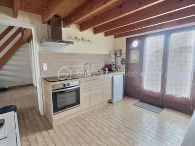 Maison - 70 m² - 4 pièces