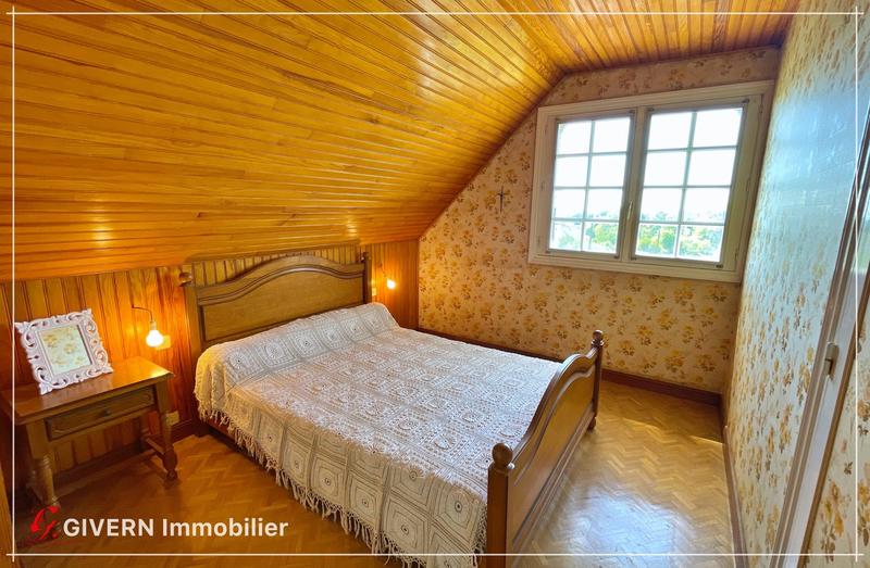 Maison ancienne - 172 m² - 8 pièces