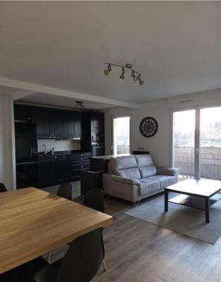 Appartement - 64 m² - 3 pièces