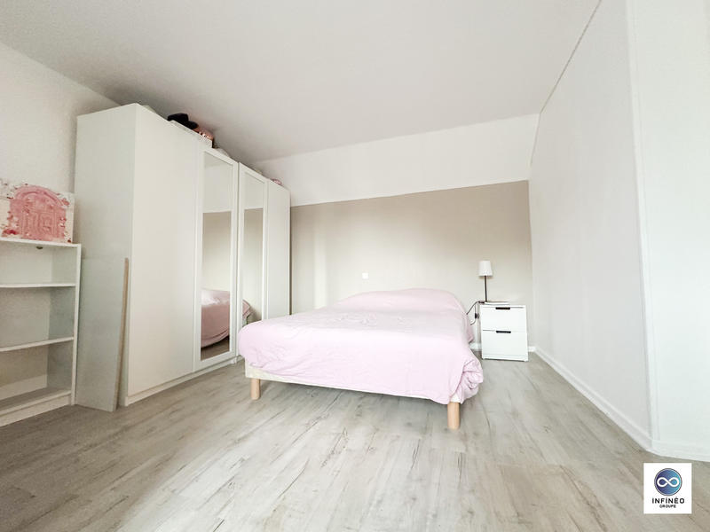 Maison - 147 m² - 7 pièces