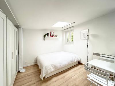 Penthouse - 17 m² - 1 pièce