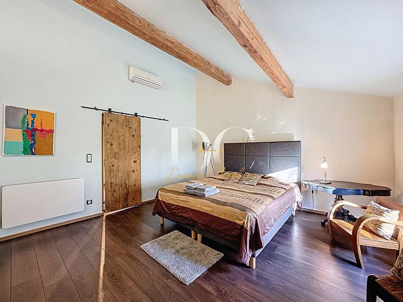 Maison ancienne - 180 m² - 6 pièces