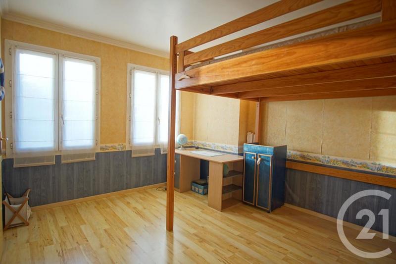 Appartement - 109 m² - 4 pièces