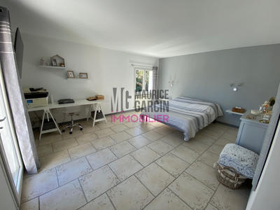 Maison - 201 m² - 4 pièces