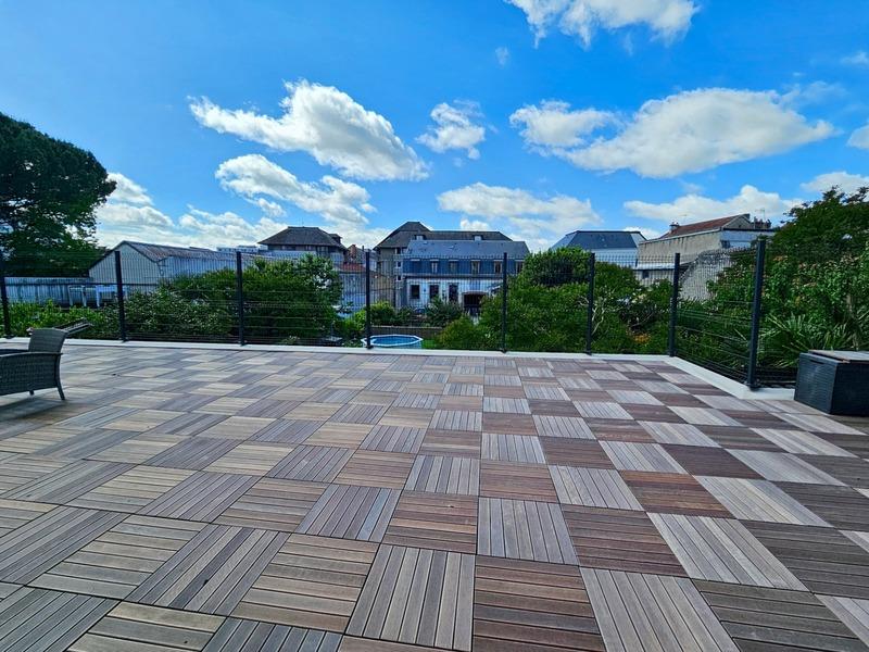 Appartement bourgeois - 128 m² - 6 pièces