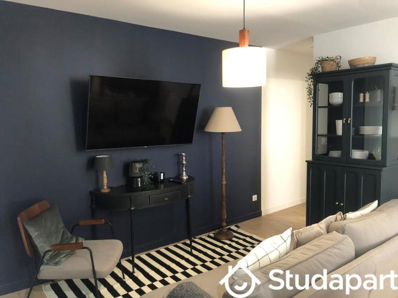 Chambre - 9 m² - 1 pièce