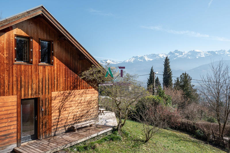 Maison - 164 m² - 7 pièces