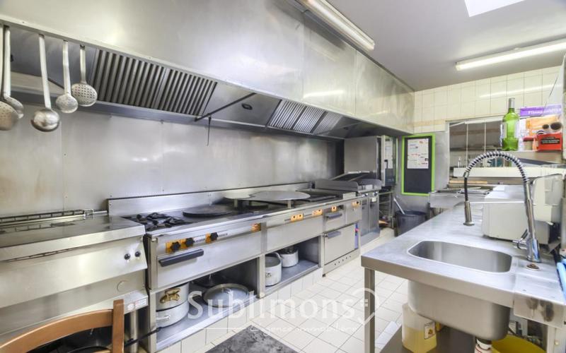 Local d'activité / Entrepôt - 700 m²