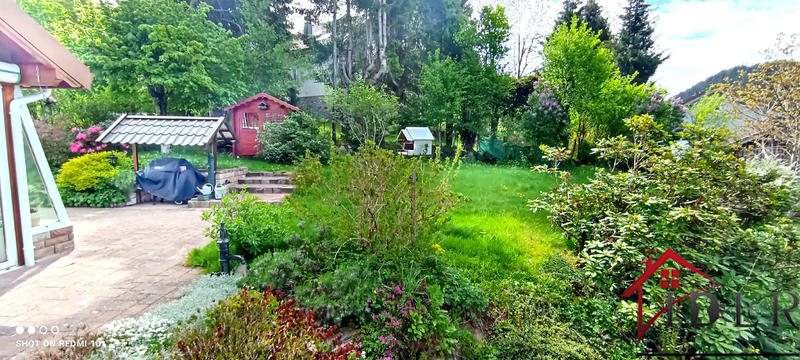 Maison - 200 m² - 7 pièces