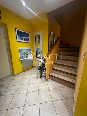 Maison - 90 m² - 3 pièces