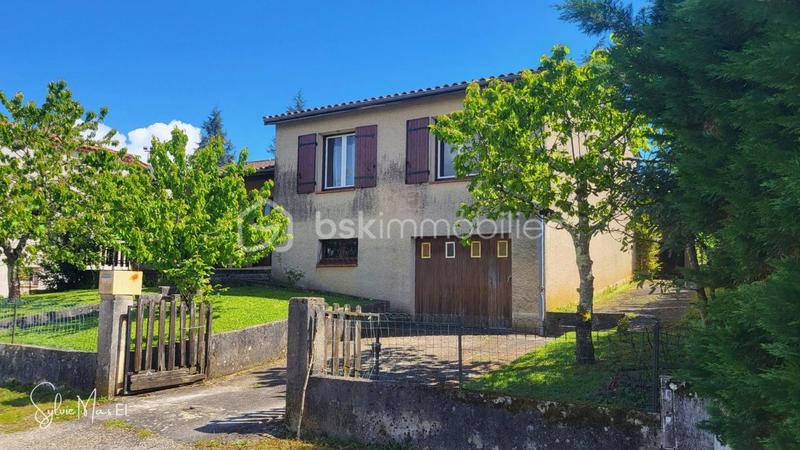 Maison - 104 m² - 5 pièces