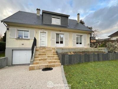 Maison - 187 m² - 5 pièces