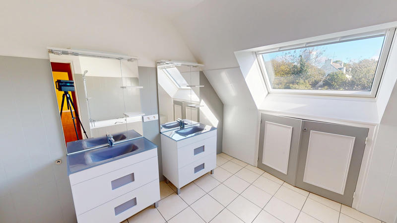 Maison - 123 m² - 6 pièces