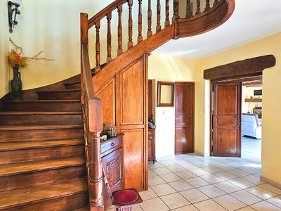 Maison - 170 m² - 6 pièces