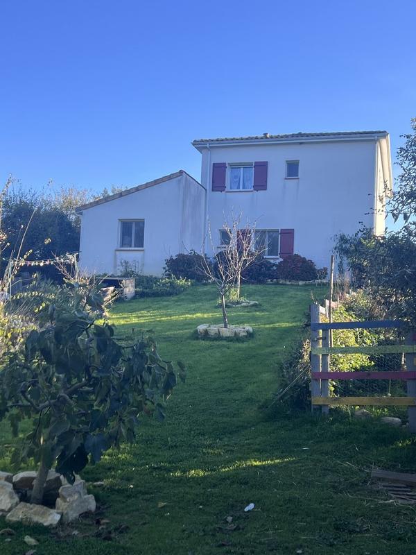 Maison - 137 m² - 5 pièces