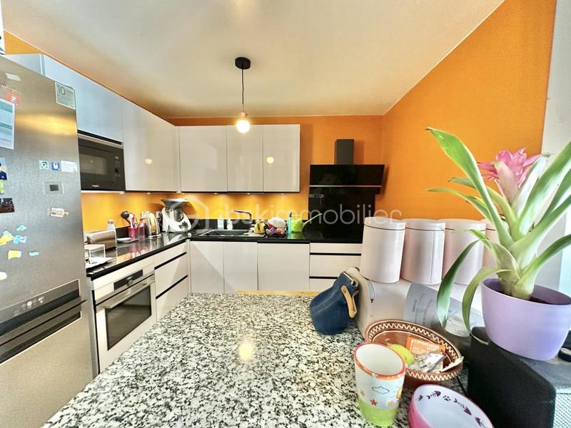 Appartement - 101 m² - 5 pièces